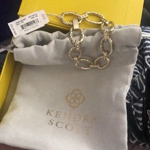 KENDRA SCOTT BRACELET